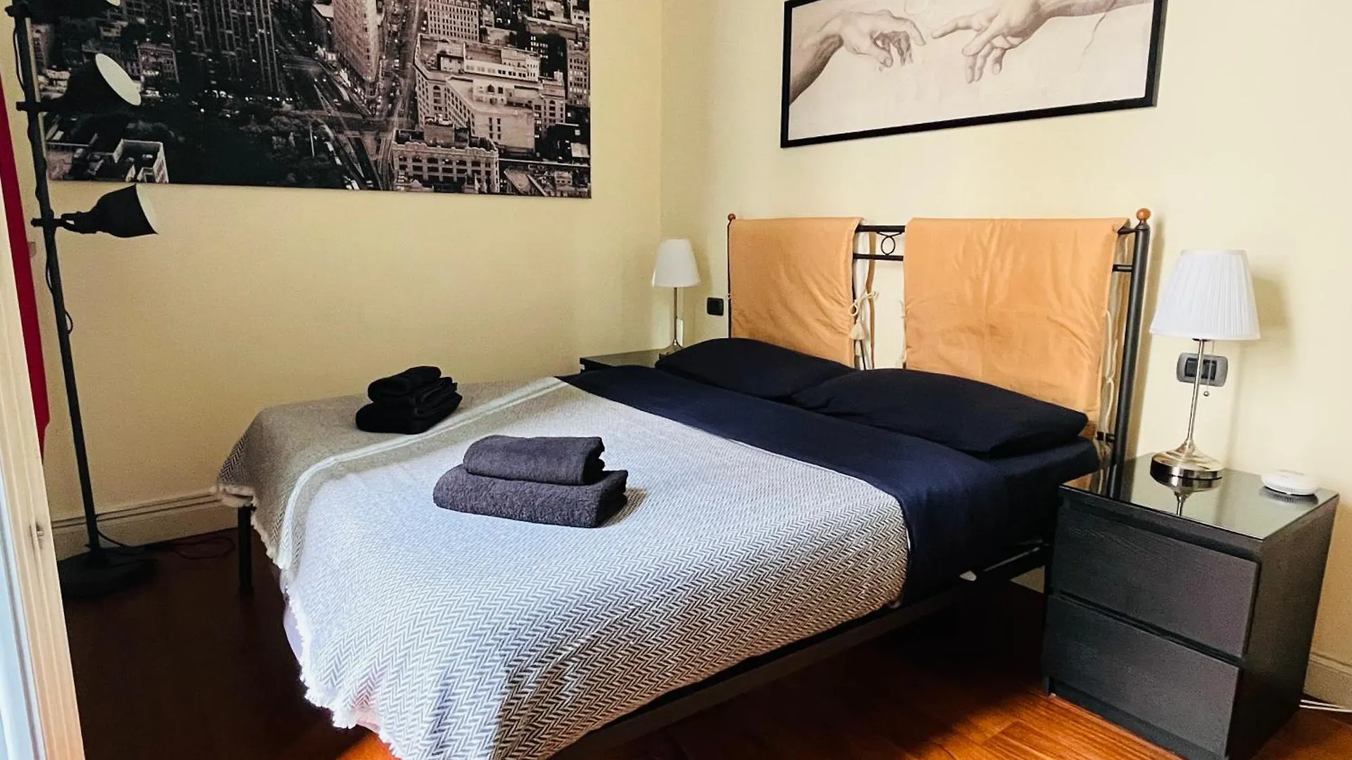 Lägenhet Suite Isola Milano